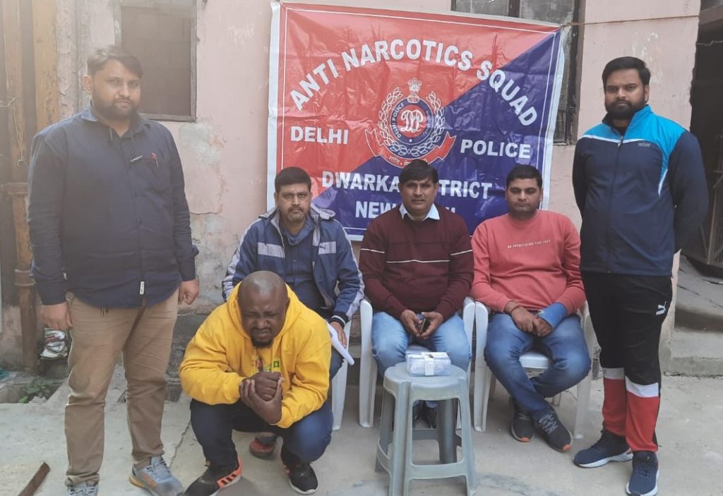 The team of Dwarka Police which nabbed the African national along with heroin worth Rs 5 crore