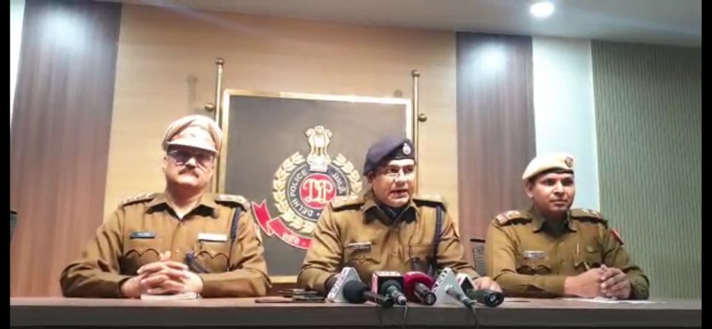 Dwarka DCP Shankar Choudhary addressing press conference at Delhi Police Headquarters on Nov 17