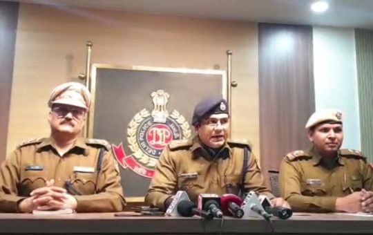 Dwarka DCP Shankar Choudhary addressing press conference at Delhi Police Headquarters on Nov 17