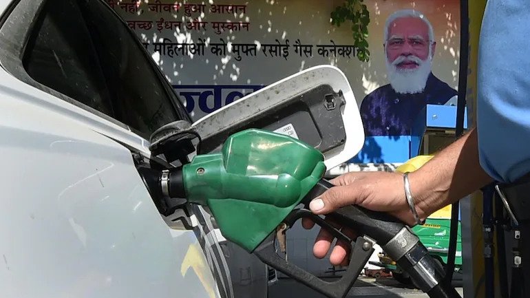 Now petrol costs Rs 103.97 & diesel Rs 86.70 in Delhi