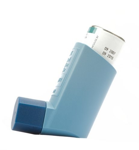 Inhaler in great demand in Delhi as people suffer from breathing problems due to rise in air pollution