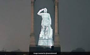 PM Modi unveils Bose’s digital statue at India Gate
