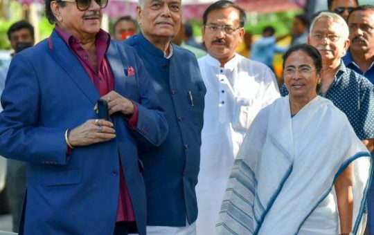 Shatrughan Sinha to contest Asansol by-poll on TMC ticket: Mamata