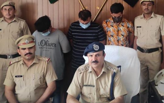 Fake call centre busted in Palam Vihar area, 3 arrested