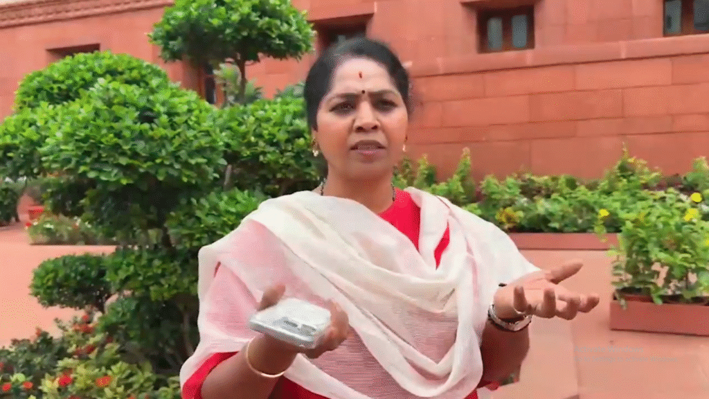 Lok Sabha woman MP’s gold chain snatched in the heart of Delhi